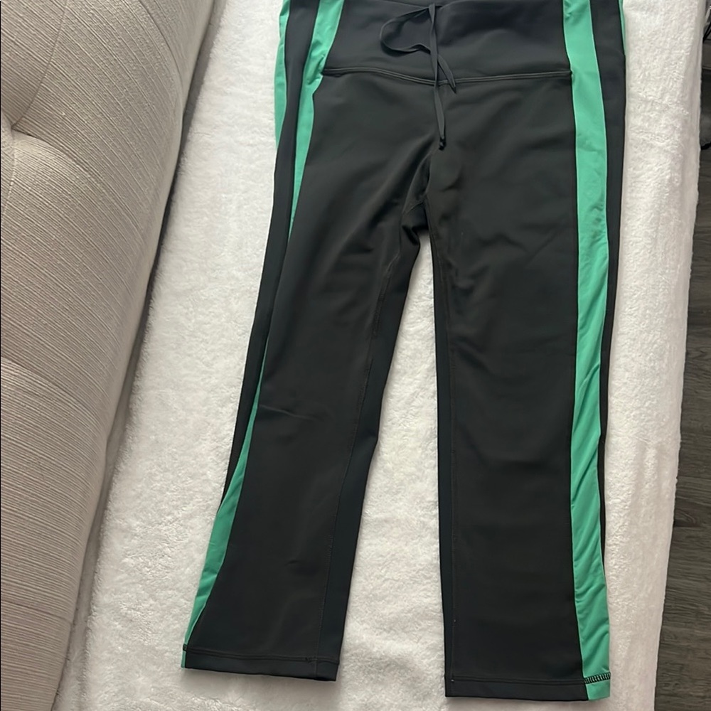 GAP Green and Gray Leggings with Sporty Stripe